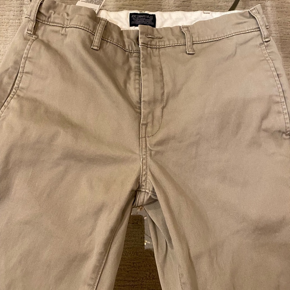 Levi’s Chinos